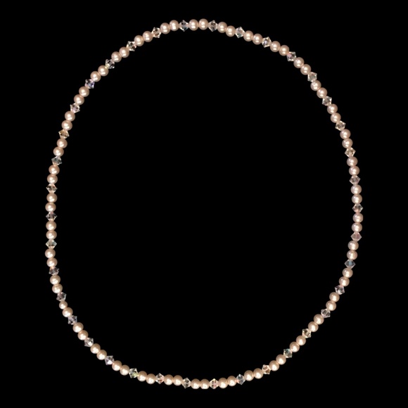 Vintage Faux Peach Pearl Beaded Necklace - Picture 2 of 3